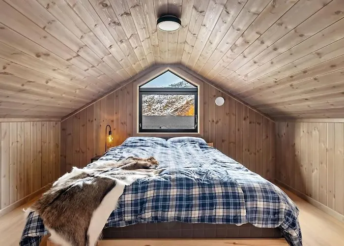 Med Fjellutsikt Til Nydelig 度假居