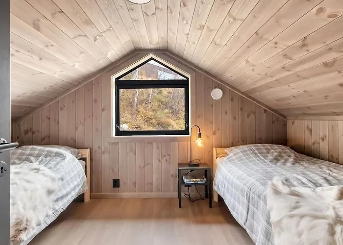 Med Fjellutsikt Til Nydelig 度假居 *